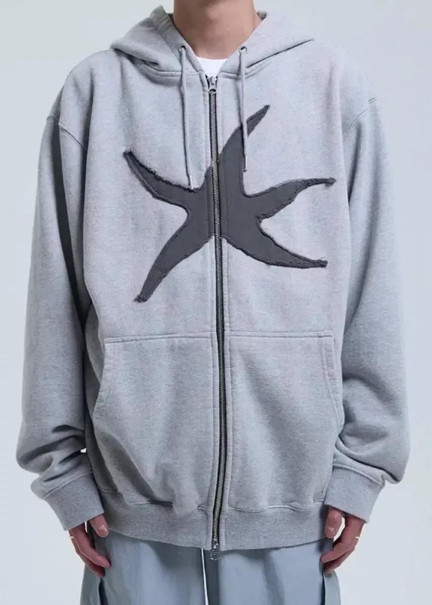 더콜디스트모먼트 TCM starfish hooded zip-up 그레이