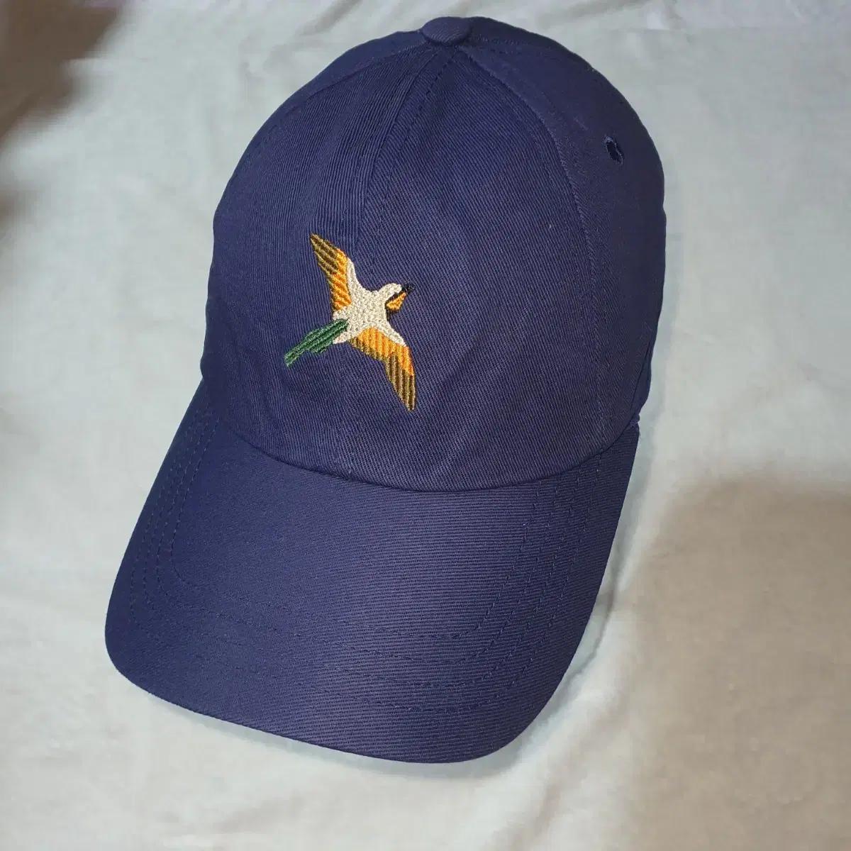 axel arigato 악셀아리가토 볼캡 버드볼캡