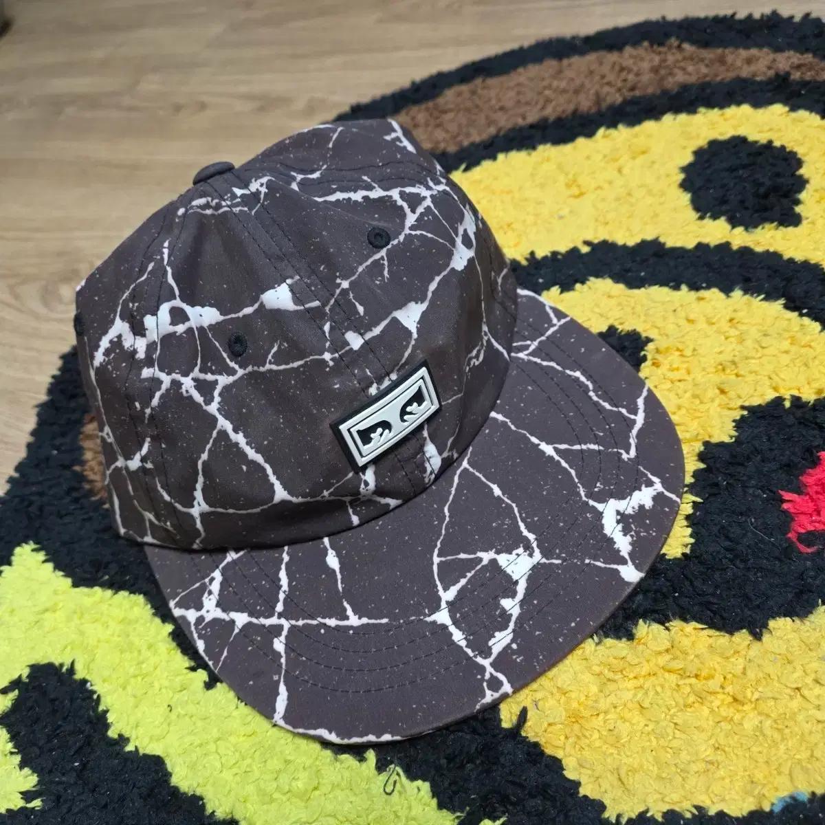 OBEY cracked 6 panel strapback