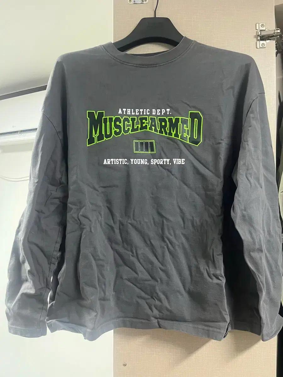 머슬암드 오버핏 롱슬리브 팝니다