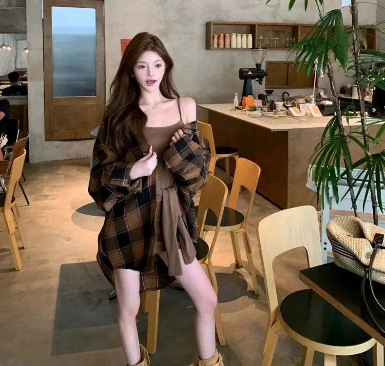 [브라운 체크셔츠 + 원피스] 코디세트 투피스 갈색셔츠 꾸안꾸 나시원피스