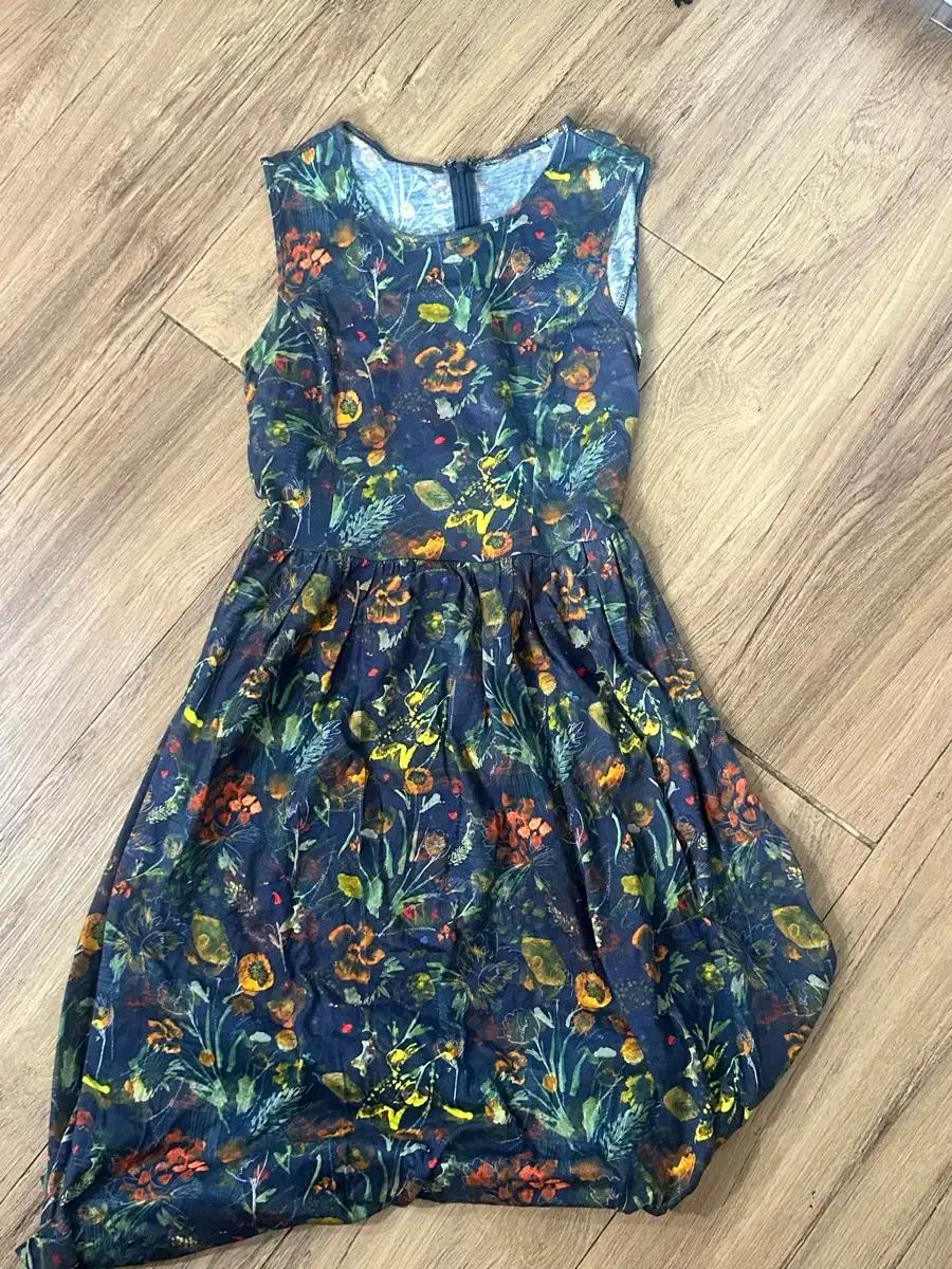 여름 꽃무늬 원피스