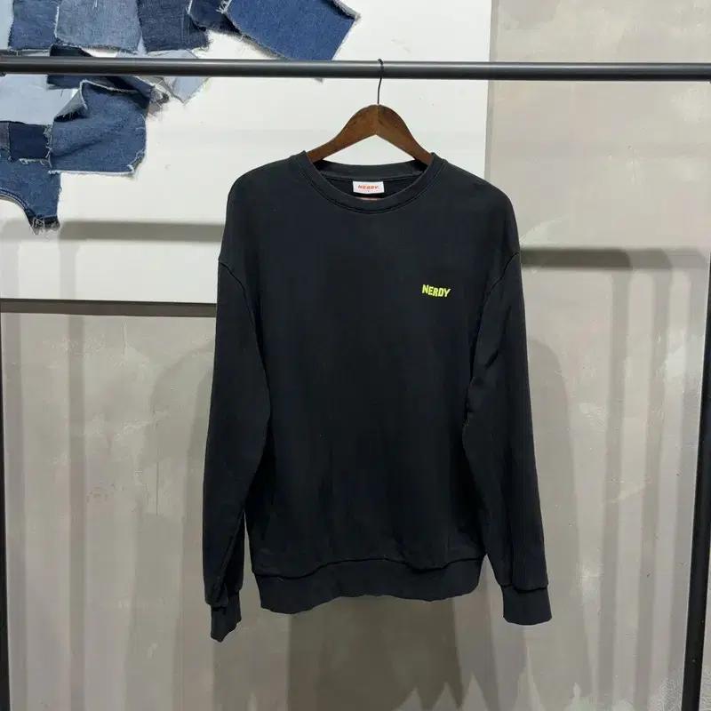 (95) 널디 캐주얼 스트릿 맨투맨 긴팔티