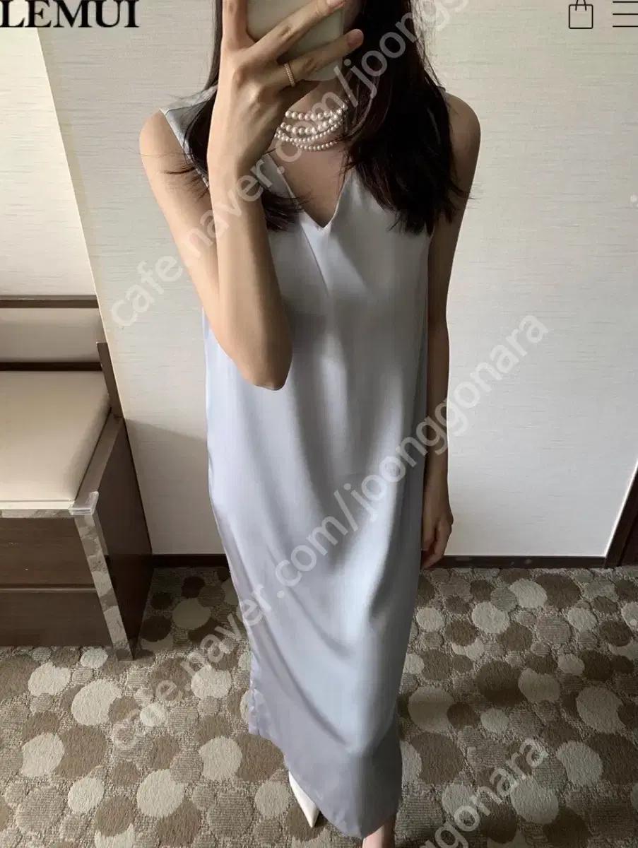 르뮈 LEMUI 리마 원피스 새틴 실키 브이넥 롱 원피스 나시 민소매