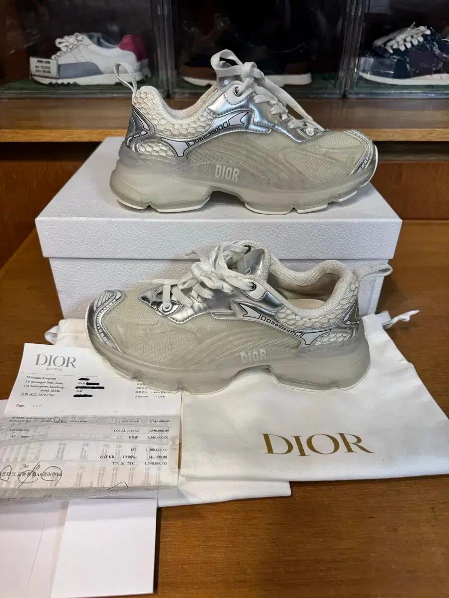 37/240)디올 바이브 스니커즈 실버