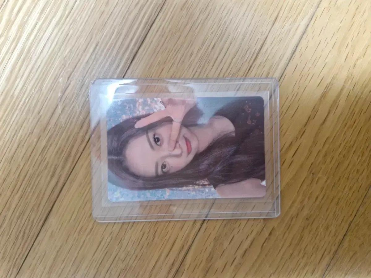 르세라핌 홍은채 포토카드