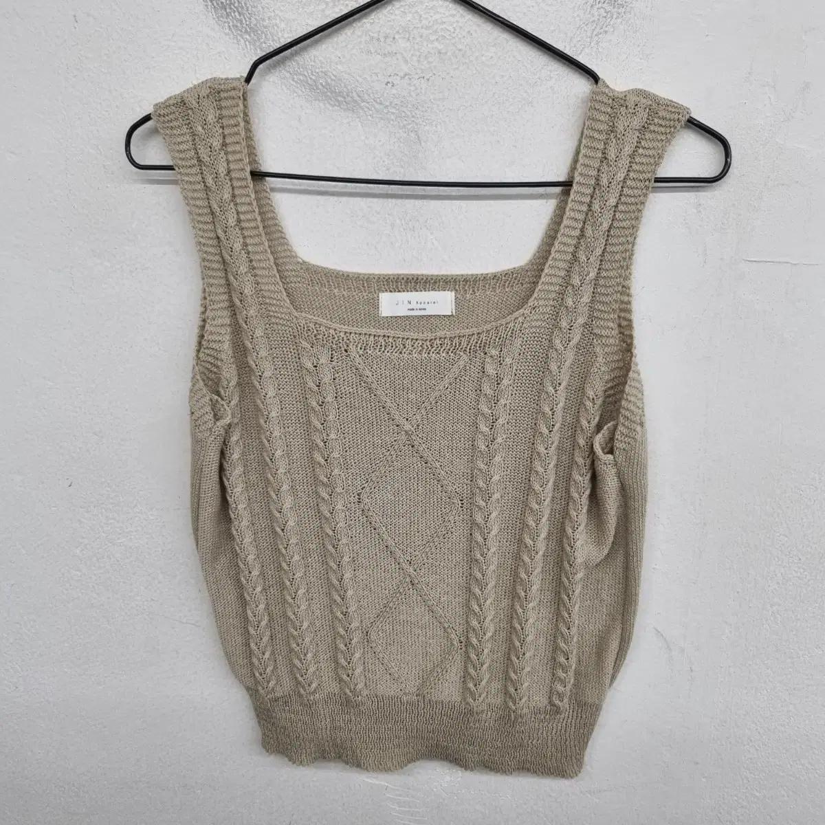 [여성55 size] 케이블 니트 조끼