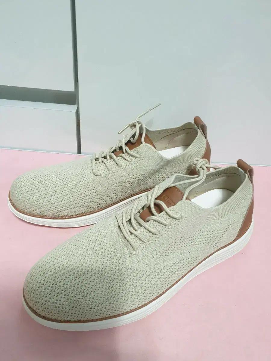 남성 경량 캐쥬얼 스니커즈 VILOCY eu42 265 270