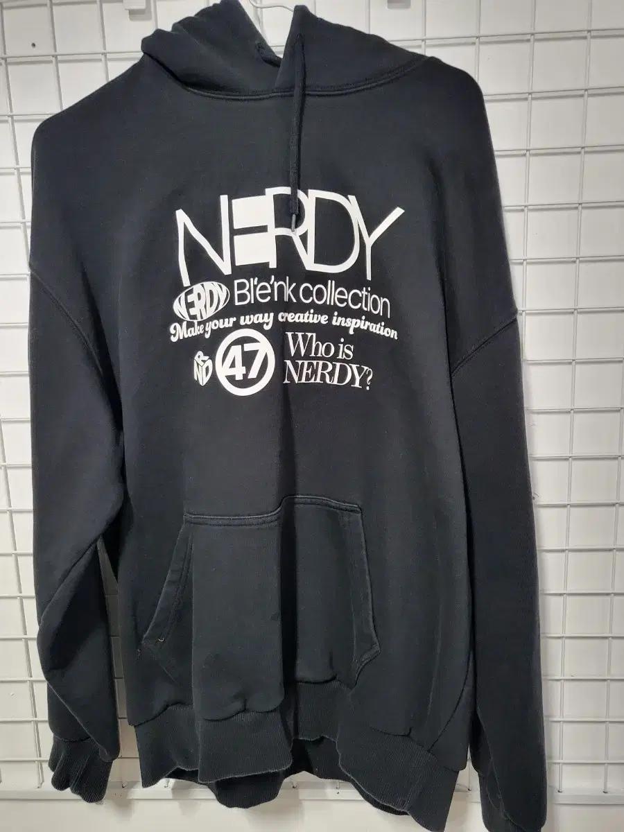 NERDY 블랙 후드티(95)