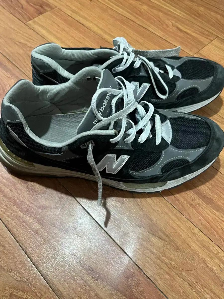 뉴발 992 블랙 295 팝니다