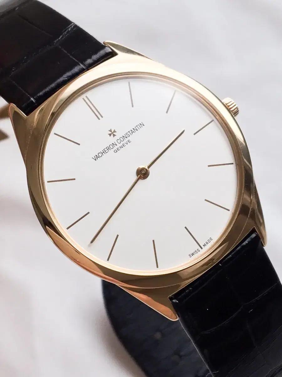 바쉐론 콘스탄틴 1955 히스토릭 울트라-파인