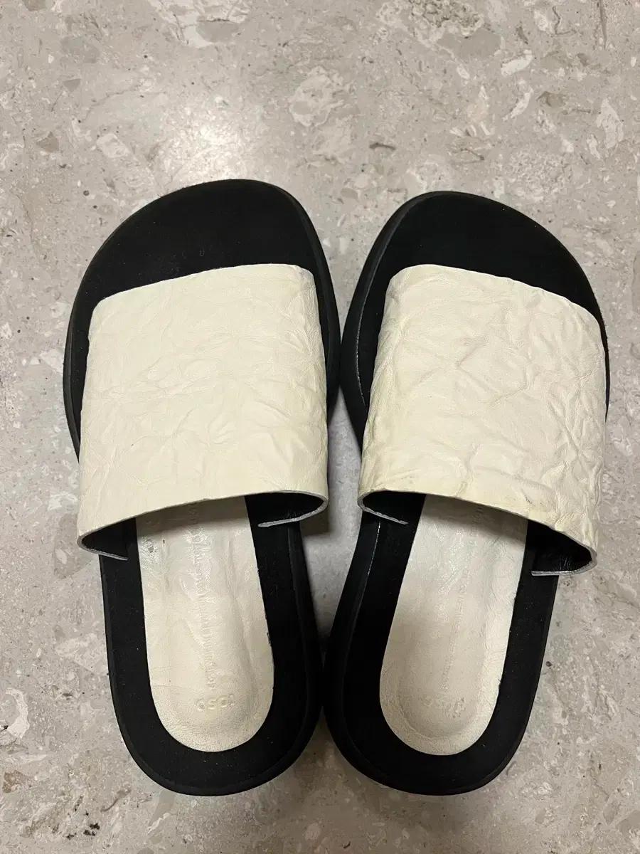 오소이 샌들