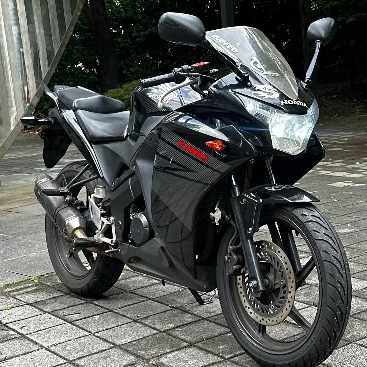 혼다 CBR125 15년 아크라포빅 풀배기 / 내외 굿컨디션 판매합니다