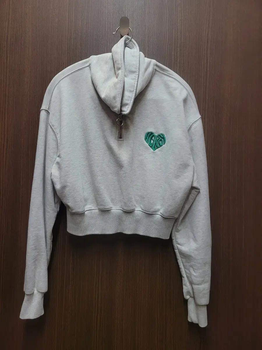 널디 크롭 하프집업 여성 XS