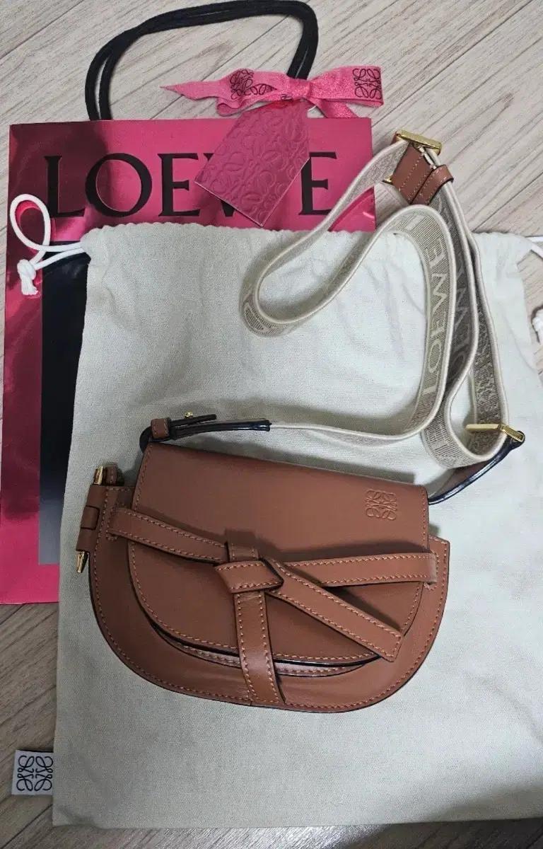 로에베 게아트백 미니 정품 여성 가방