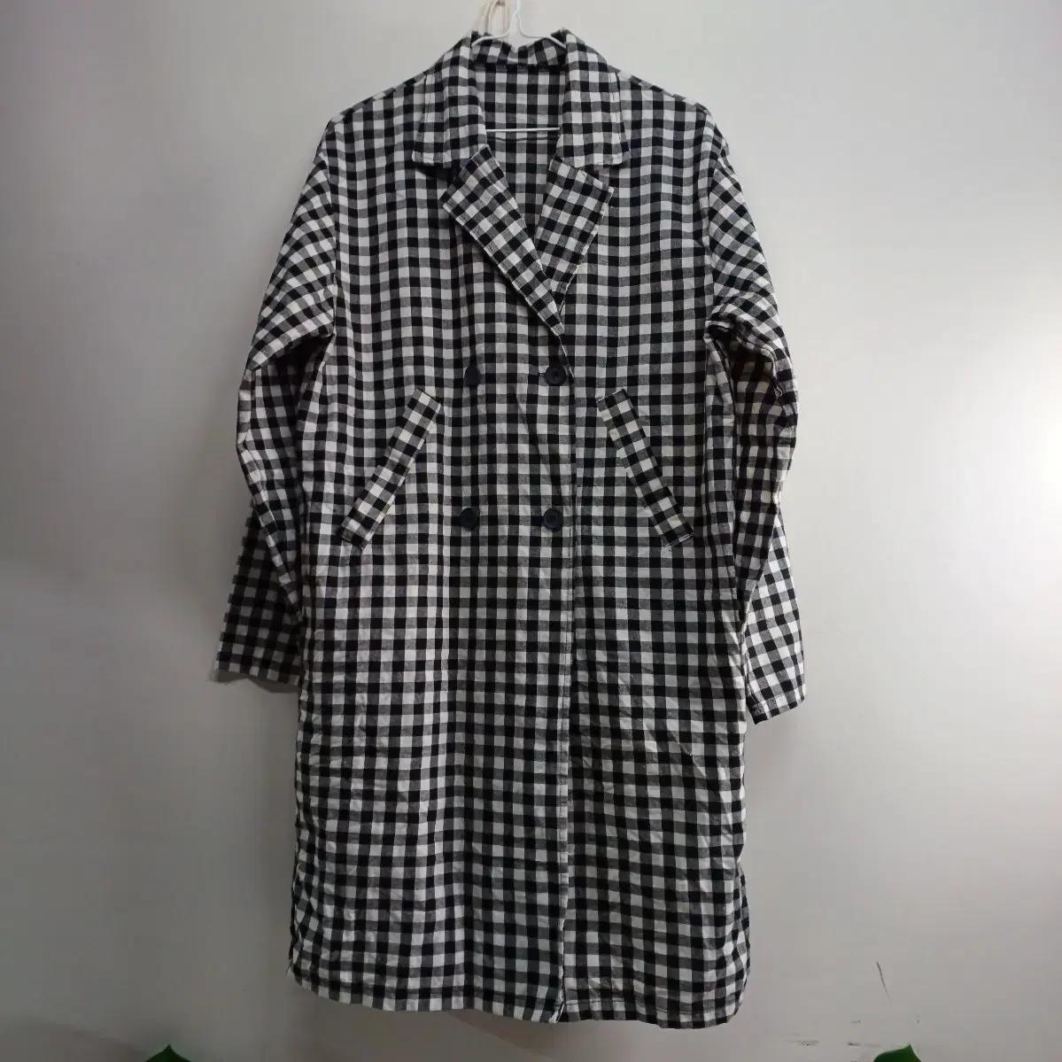 블랙 화이트 체크 롱 코트 100사이즈 봄가을 59023