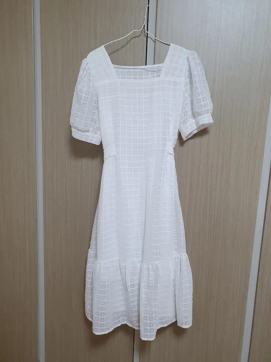 (새상품/프리사이즈)쉬폰 롱원피스