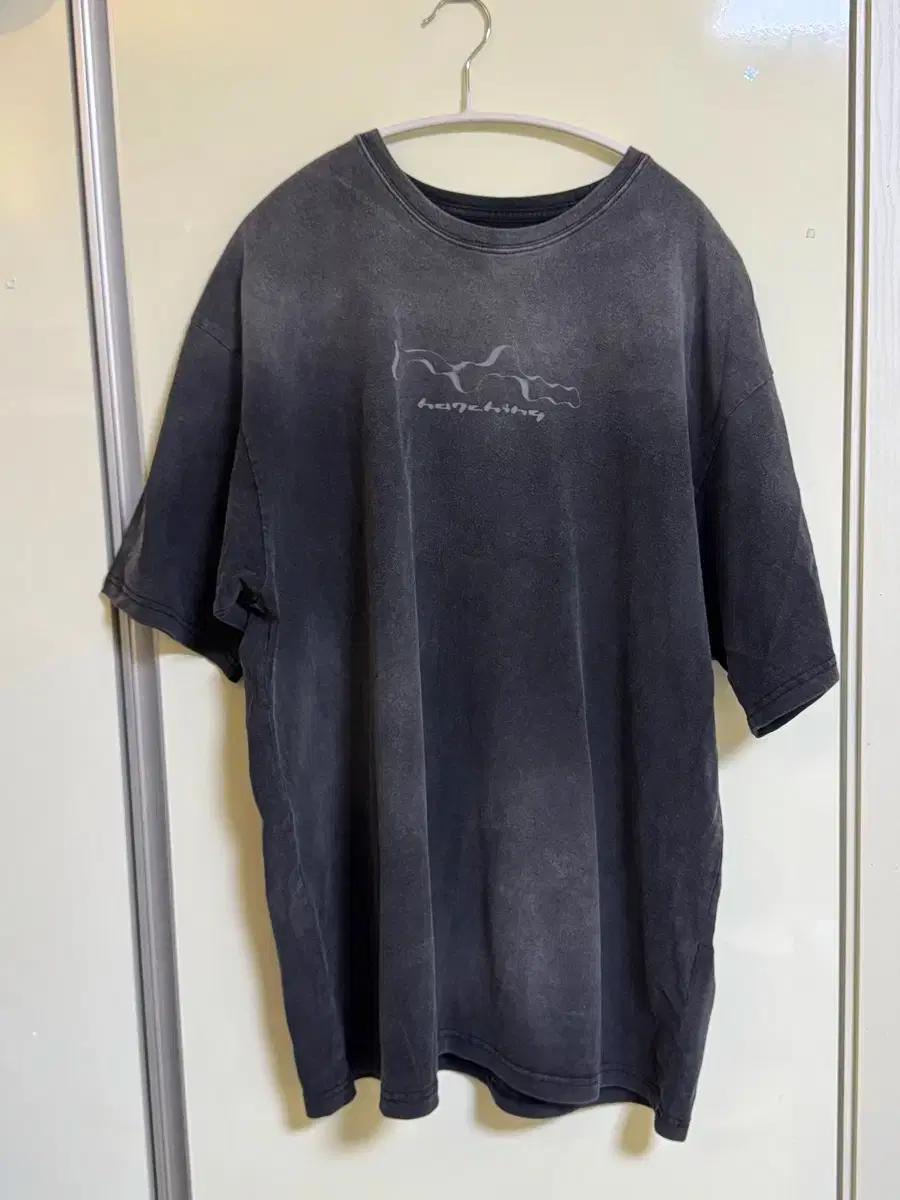 [3] 해칭룸 룸 티 Room Tee Black