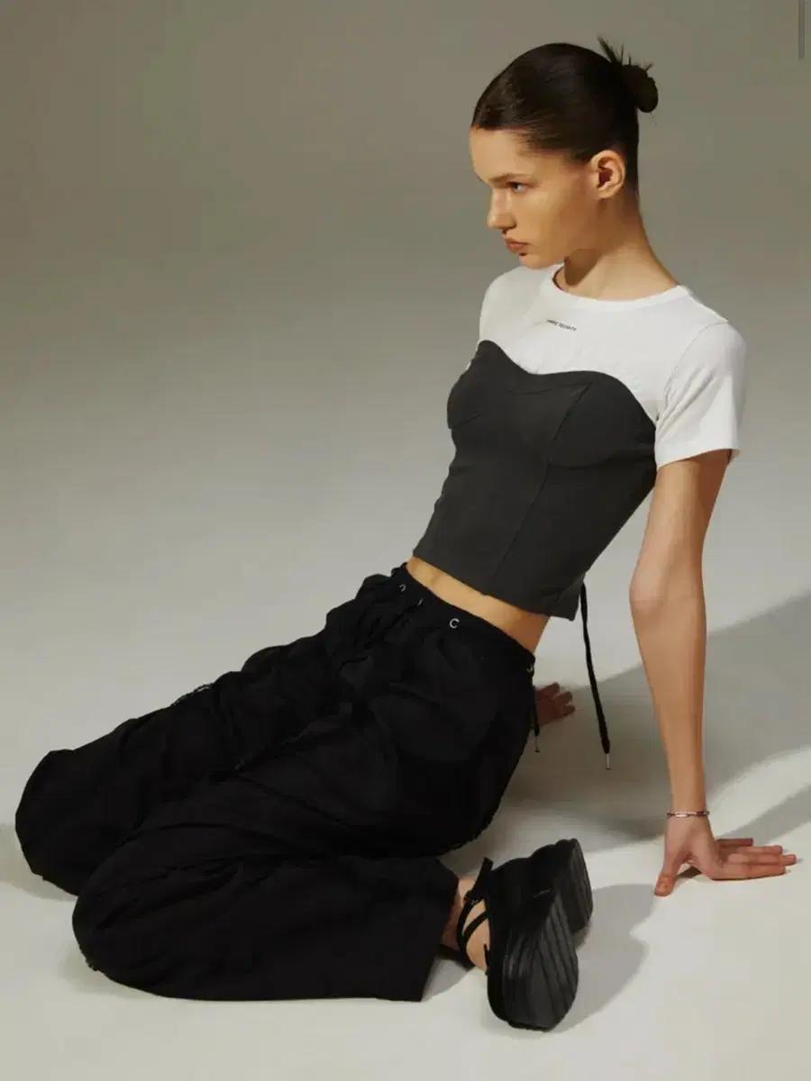 쓰리투에이티 CORSET LAYERED T-SHIRT