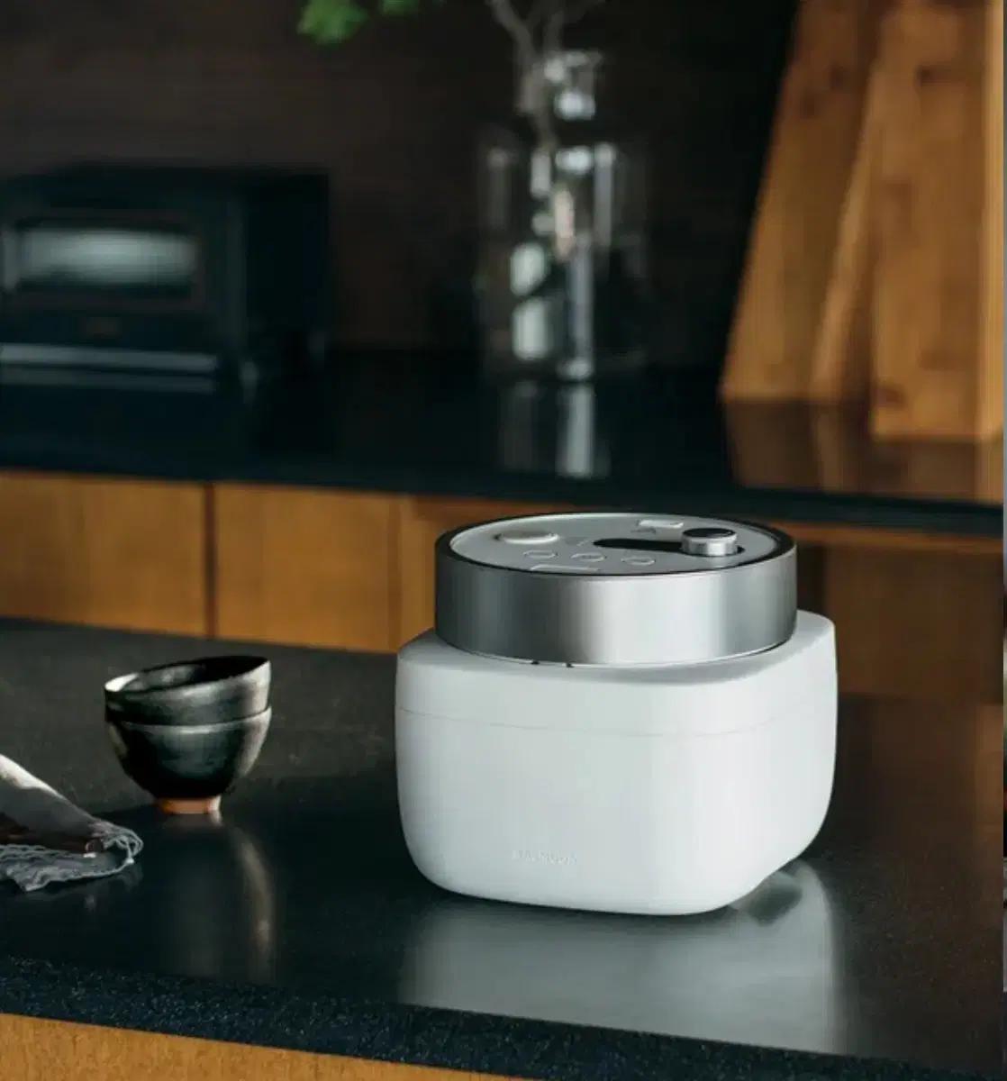 발뮤다 더 고항 전기 밥솥 k08b 국내정품 화이트