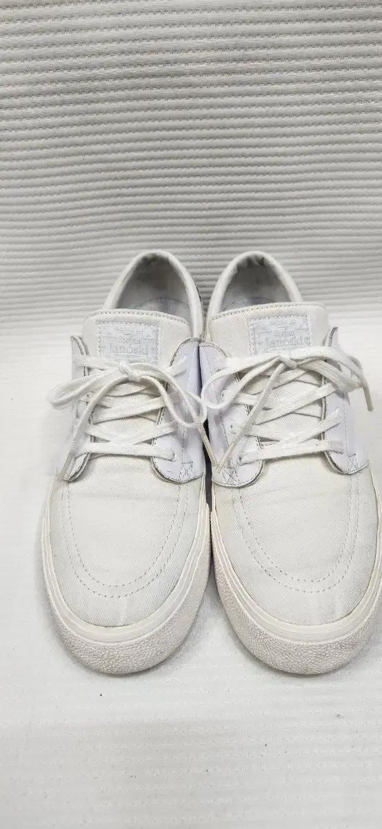 나이키 SB 에어줌  스테판 야노스키 엘리트 스니커즈 270사이즈