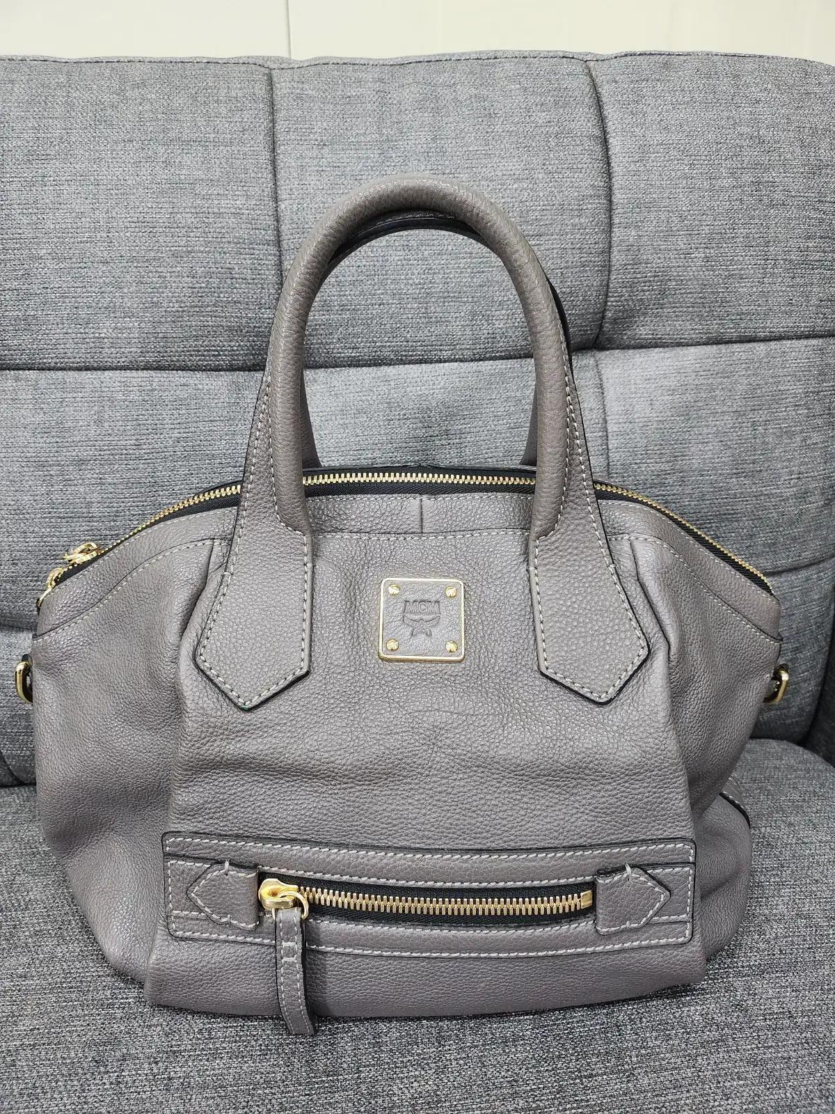 정품) MCM 엠씨엠 토트백