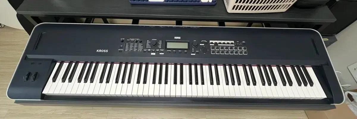 KORG KROSS 2-88 신디사이저 워크스테이션 88건반