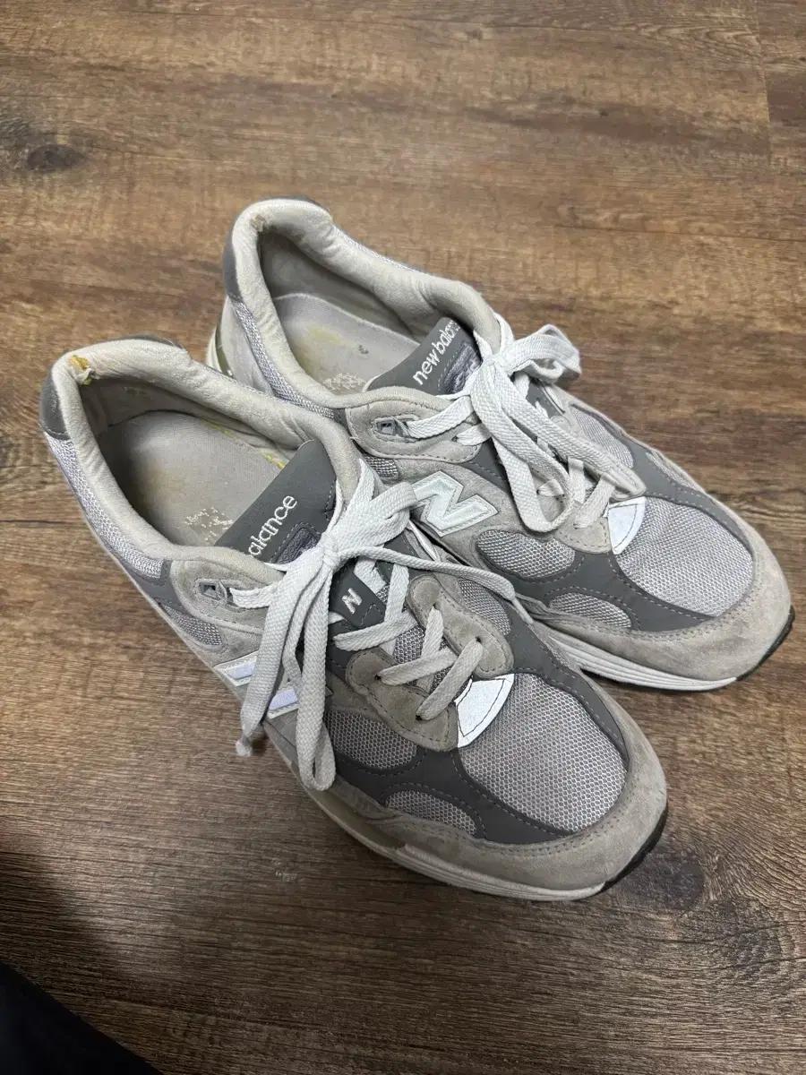 뉴발란스 992 그레이 285사이즈