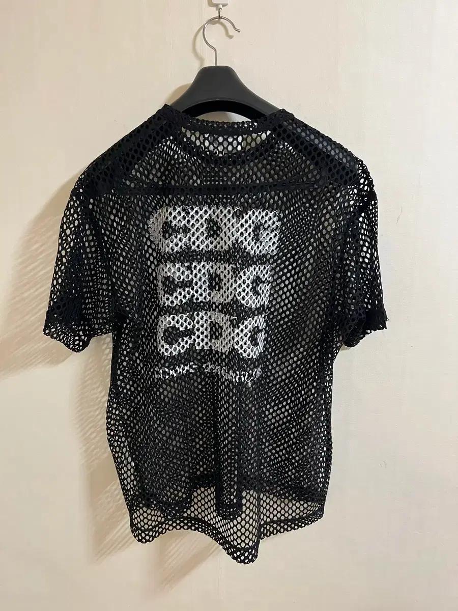 [S] 꼼데가르송 CDG 망사 반팔
