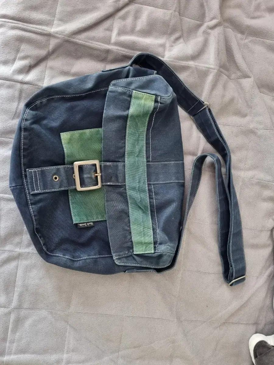 폴스미스 빈티지 데님 크로스백