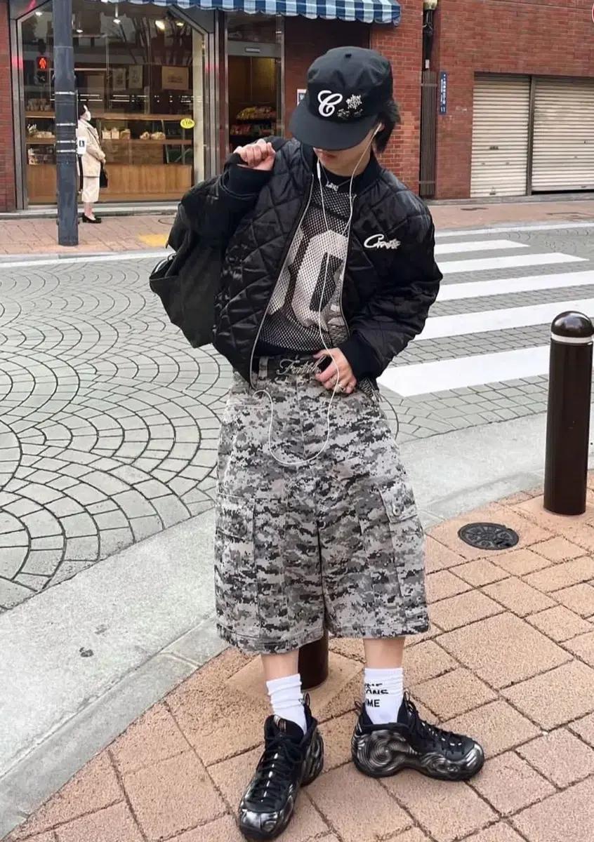 bevis studio digital camo short (grey)