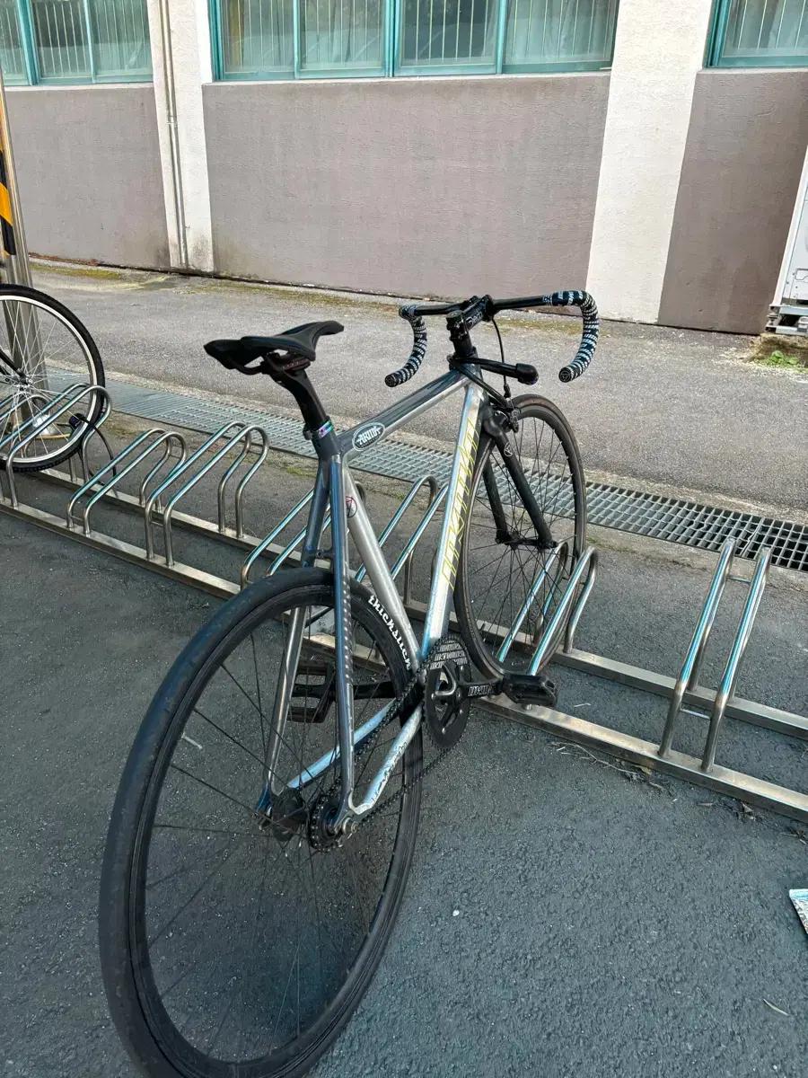 언노운 lv1 대차 픽시 mtb 로드