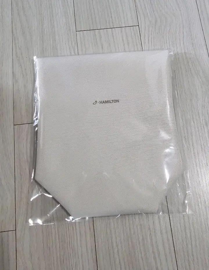 제이해밀턴 미니파우치
