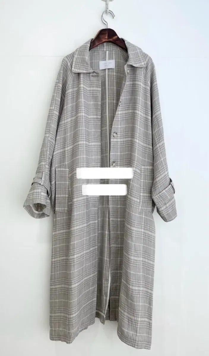 새상품) 바질인보틀 베이지 그레이 체크 린넨 루즈핏 트렌치코트