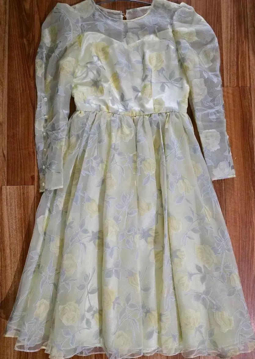 이전세일! 빈티지드레스 셀프웨딩  데이트스냅 의상등 44~마른55추천