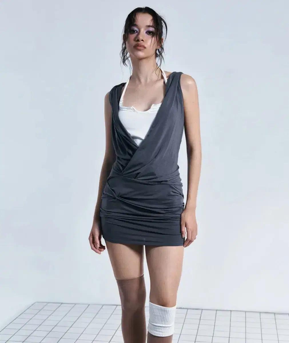 플리즈노팔로우 Thea Drape Hoodie Dresses 챠콜