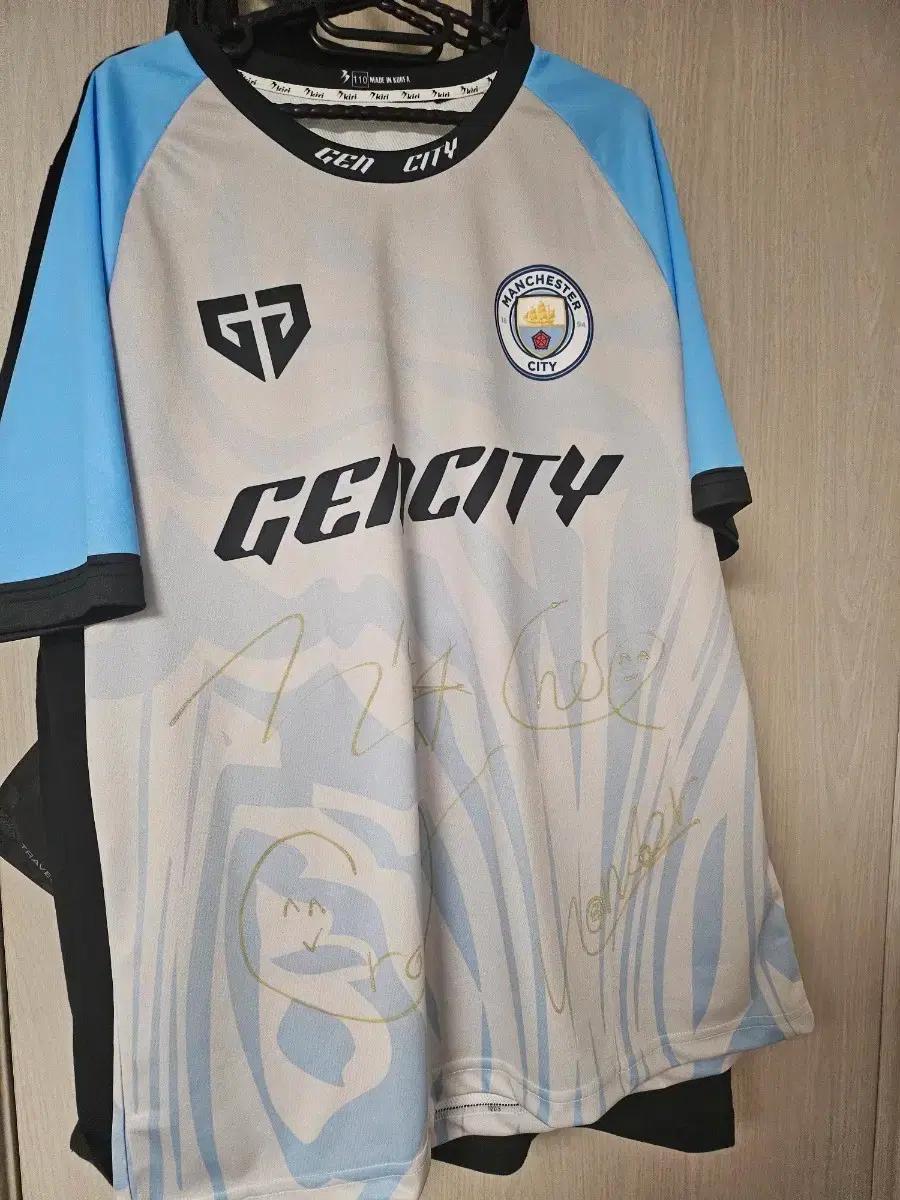 젠지 유니폼 맨시티 젠시티 젠치전 교환합니다