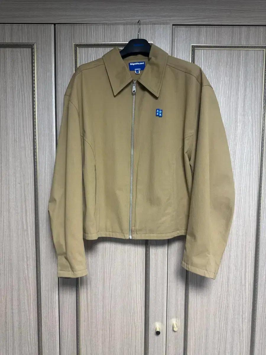 아더에러 시그니피컨트 베이지 adererror