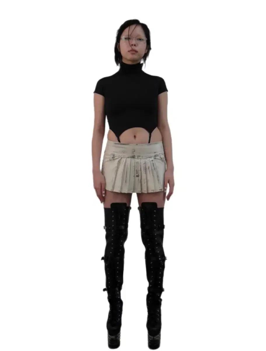 weak generation dirty pleated skirt