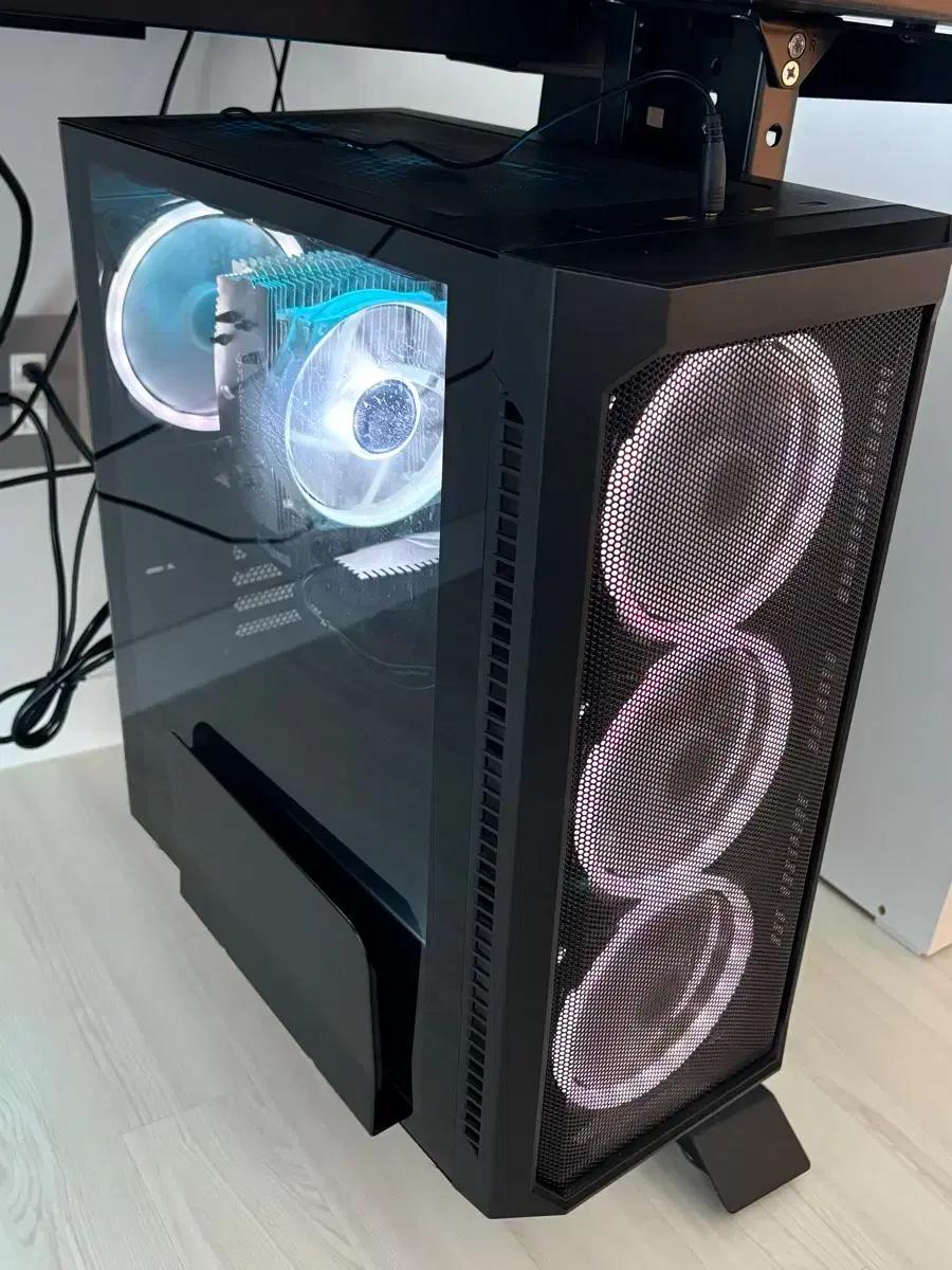 게이밍 컴퓨터 NVIDIA GEFORCE GTX 1660 SUPER 고장