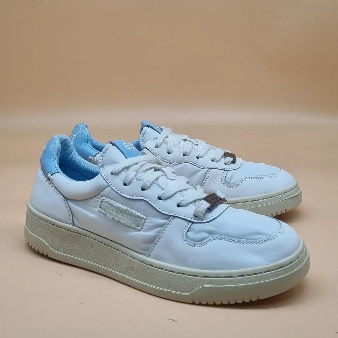 EPT 이피티 여성운동화235