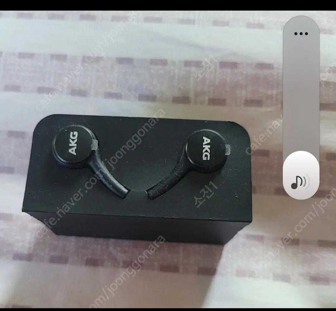 대폭세일{새제품}삼성정품c타입akg이어폰1개가격.라디오수신가능