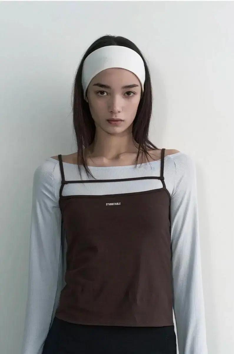 STUDIOTABLE 브라운 끈나시