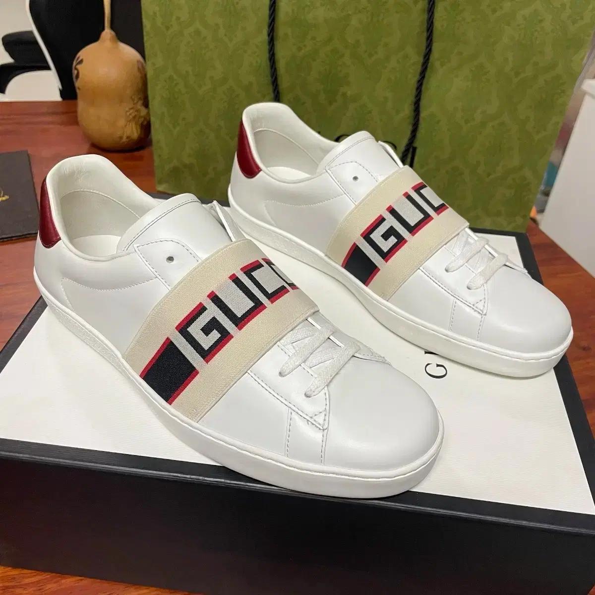 Gucci구찌 슈즈 남자 구두 여자 구두 커플 구두 스니커즈 작고 흰 구