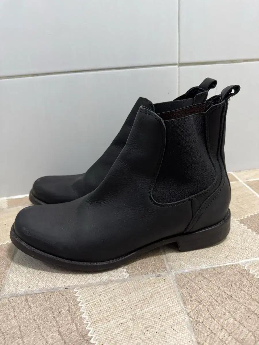 울버린 첼시 부츠 43 사이즈 275 Made in MEXICO