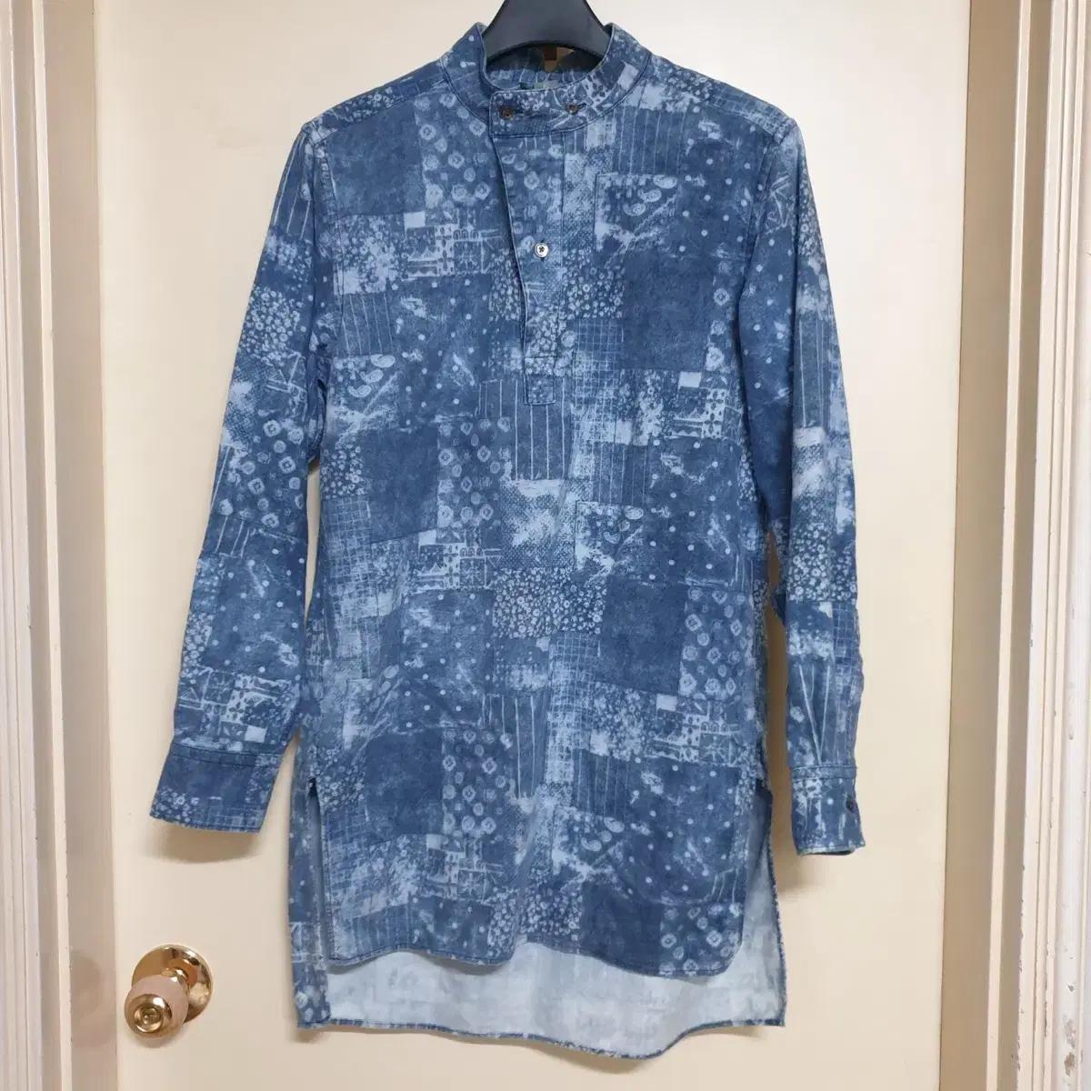 [M]언어펙티드 페이즐리 튜닉셔츠