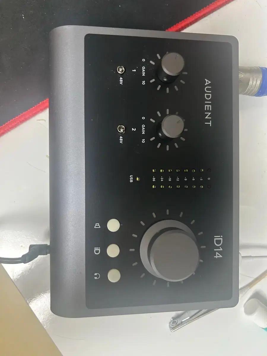 Audient iD14 MK2