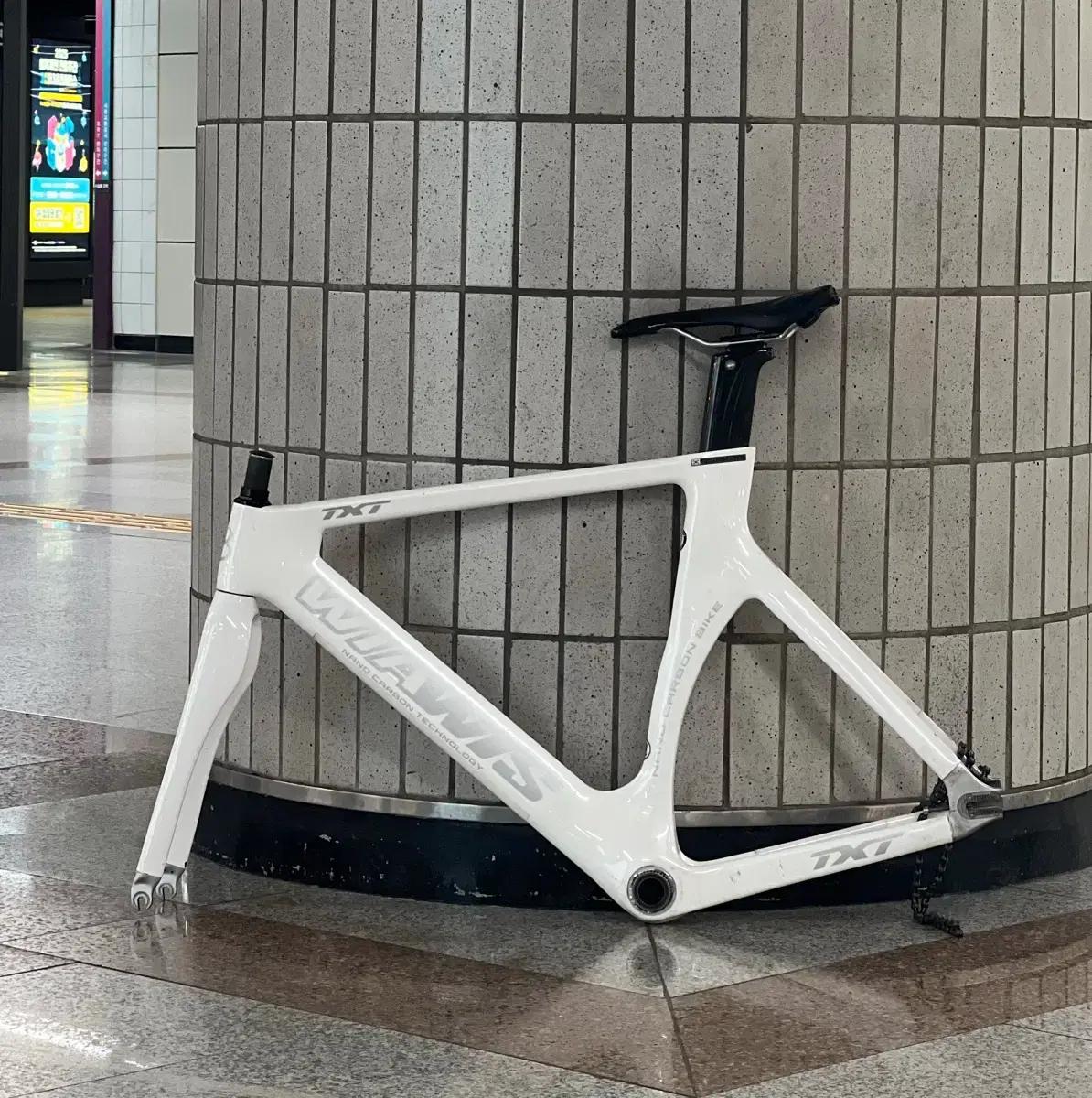 위아위스 txt sd 오더컬러 M 급처 판/대