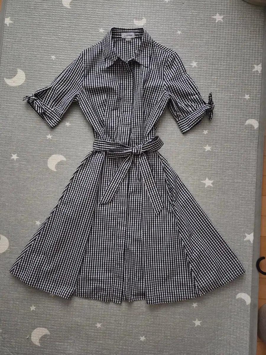 캘빈클라인 깅엄체크 반팔 셔츠 원피스 55사이즈(미국4)