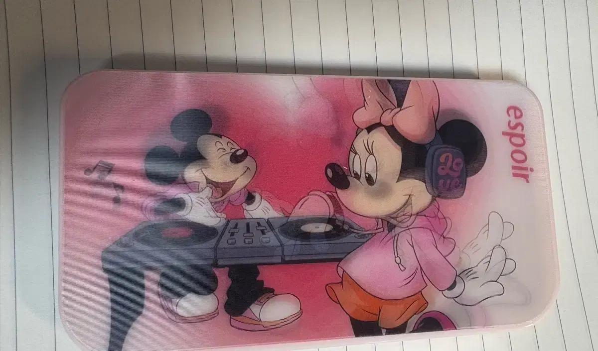 새제품) 에스쁘아 디즈니 아이코어팔레트 8호 그루브레디쉬